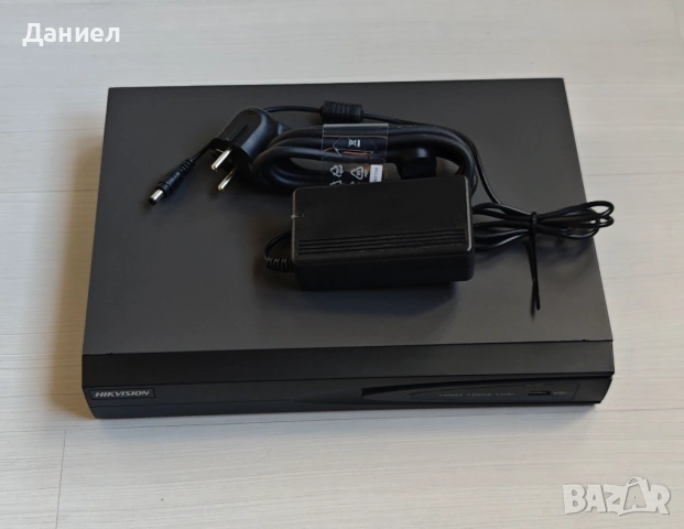 4 канален PoE NVR Hikvision DS-7604NI-E1/4P с 1TB HDD