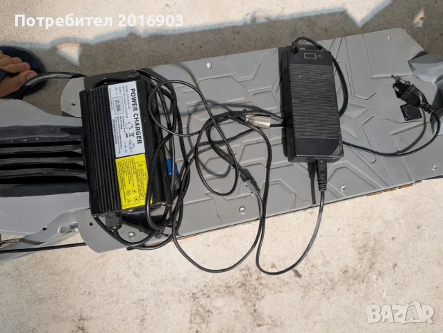 Мощна електрическа тротинетка Vsett 11+ 4 коня, снимка 4 - Скутери и тротинетки - 55538438