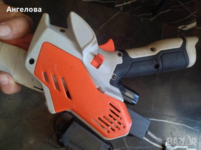 Ел резачка за клони, снимка 3 - Градински инструменти - 55143566