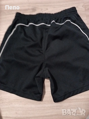 Гсщи Nike, снимка 3 - Къси панталони - 54659098