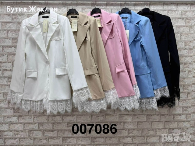 Дамски сака с дантела 