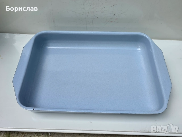 Емайлирана тава