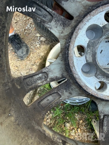 Toyota , снимка 8 - Гуми и джанти - 54894578
