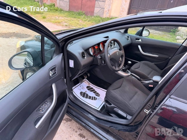 Peugeot 308 SW 1.6i 120кс, снимка 11 - Автомобили и джипове - 54212267