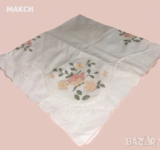 Каре за маса и други мебели- разкошни, без забележки, за всяка маса и красив дом, чудесни за подар, снимка 3 - Покривки за маси - 54663437