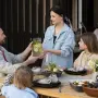 Комплект пластмасов сервиз чинии и чаши 16 части , снимка 4