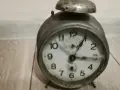 Стар работещ и звънящ будилник, снимка 2