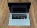15.4' Retina Core i7 Apple MacBook Pro Mid 2015 16GB RAM/1000GB SSD/Iris Pro/Бат. 90 цик., снимка 3