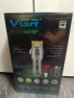 Златен Лукс: Професионална безжична машинка VGR V-650 (2000 mAh) – Нова, запечатана, снимка 2