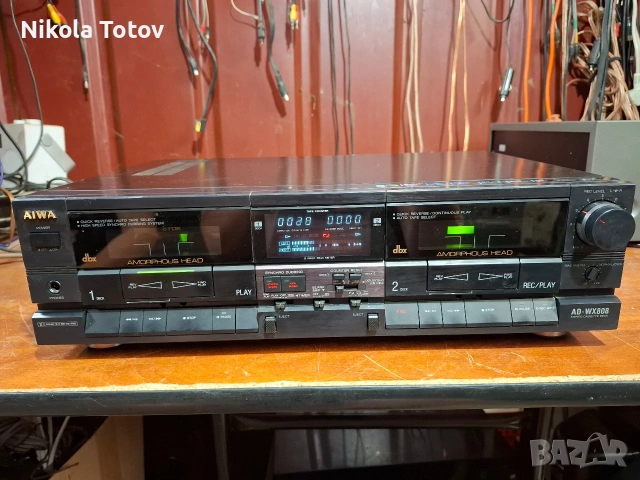 Продава се двукасетен дек Aiwa AD-WX808. 