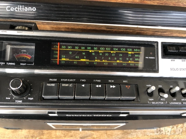 Радиокасетофон SANKEI TCR-1000H(Japan), снимка 6 - Радиокасетофони, транзистори - 54373580
