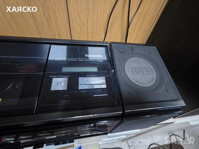 TOSHIBA RT-7096, снимка 7 - Радиокасетофони, транзистори - 54781580