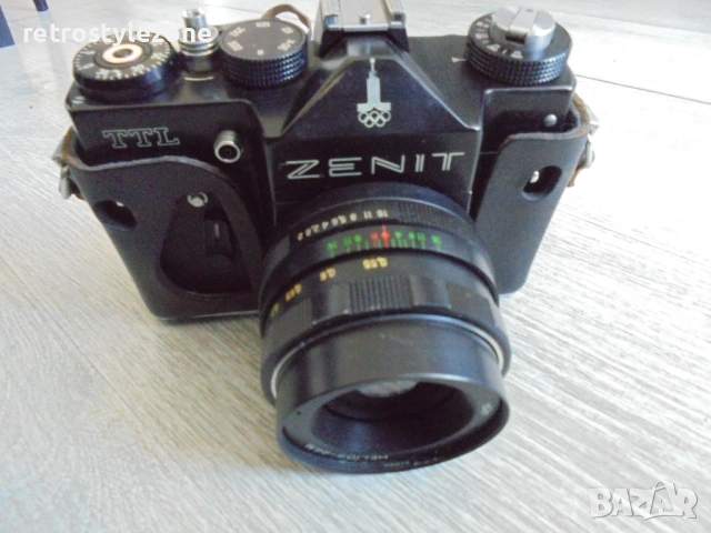 № 8613 Стар руски / съветски фотоапарат ZENIT TTL – Москва 80 