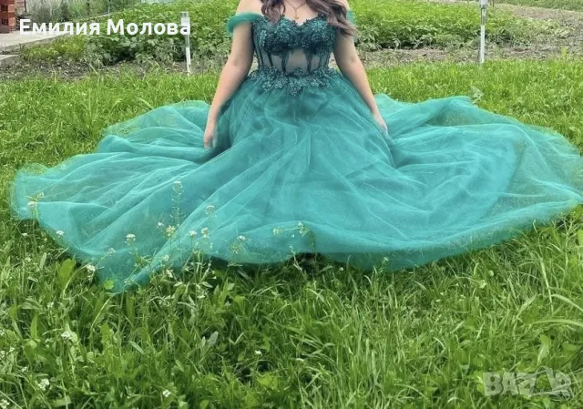 Абитуриентска рокля, снимка 2 - Рокли - 55600726