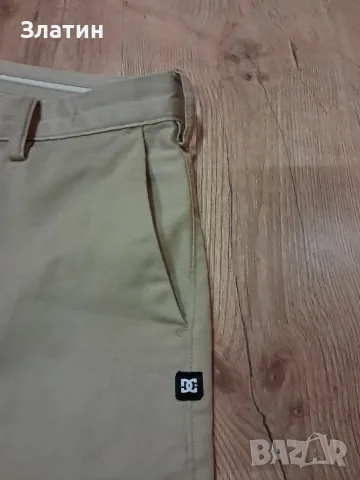 DC shoes панталони (размер31), снимка 3 - Къси панталони - 55426917