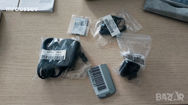 Motorola C975 - Пълен комплект / НОВ, снимка 5 - Motorola - 54323421