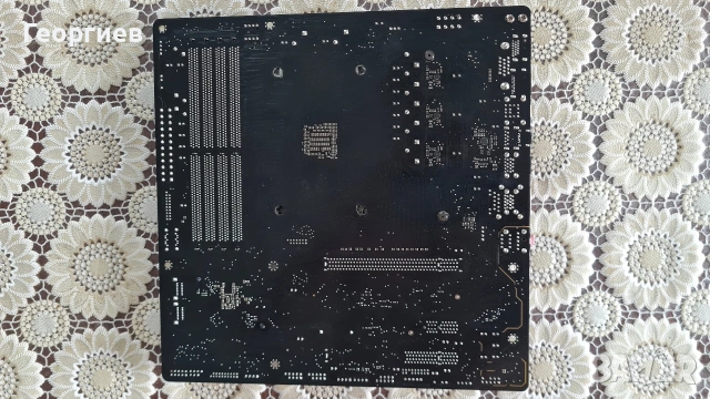 Дънна платка ASRock B550M Pro4, снимка 9 - Дънни платки - 55218587