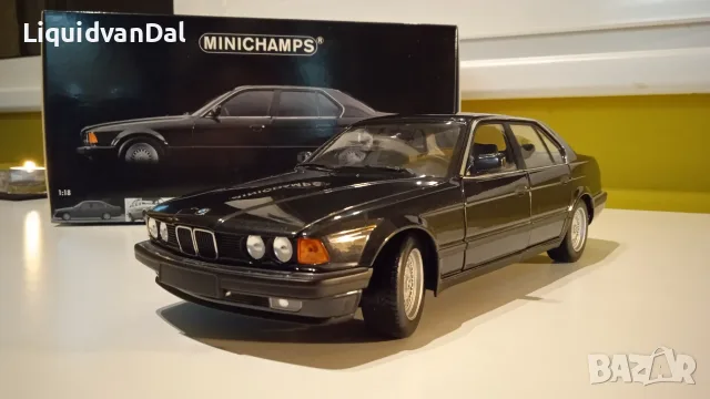 Модели в мащаб 1:18 BMW , снимка 2 - Колекции - 55378806