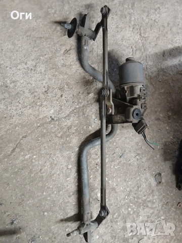 Механизъм чистачки за Рено Клио 01-05г. 0 390 241 535 / 82 002 58 327 / 3 397 020 622