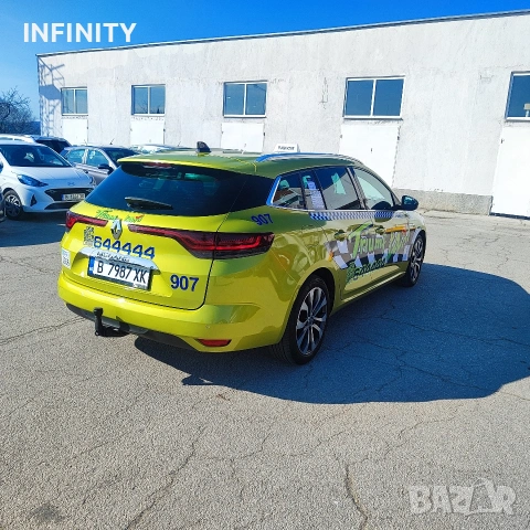 Renault Megane IV 1.5 Blue dCi (115 кс) EDC , снимка 15 - Автомобили и джипове - 53995709