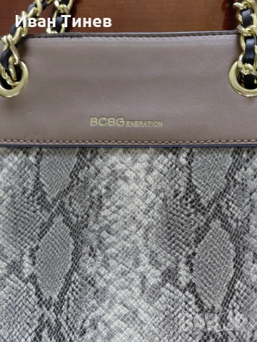 Стилна дамска чанта BCBG Generation Handbag, снимка 2 - Чанти - 54297576