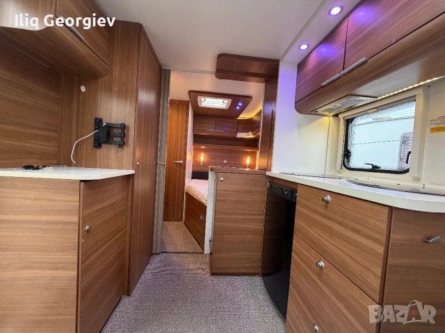 Каравана ADRIA Adora-Френска спалня/ФОРСЕЛТ/MOVER/АLDE-Парно/Подово отопление/LED/КАТО НОВА, снимка 5 - Каравани и кемпери - 54489172