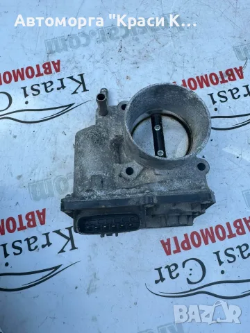 2203037050 Дроселова клапа Toyota Rav4 Тойота Рав 4 2.0i 2018г., снимка 2 - Части - 55446102
