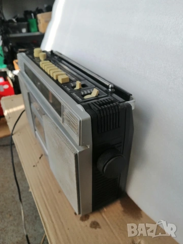 Радиокасетофон SIEMENS CLUB 763, снимка 6 - Радиокасетофони, транзистори - 54049018