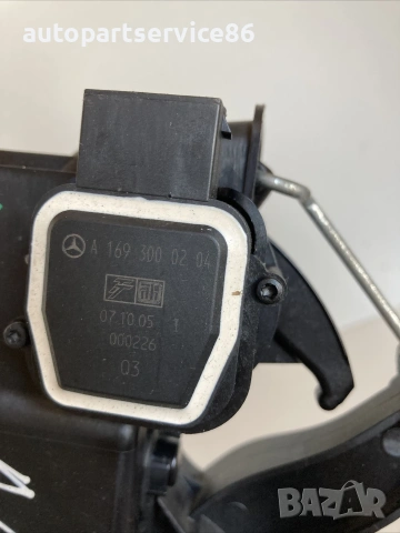 Педал на газта акселераторен педал за Mercedes A-Class W169 A180 CDI (2008) A1693000204