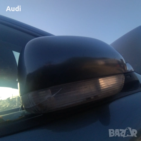 Комплект огледала за VW TOUAREG 2004г. Дясното огледало има забележка на блендата, снимка 6 - Части - 55236211