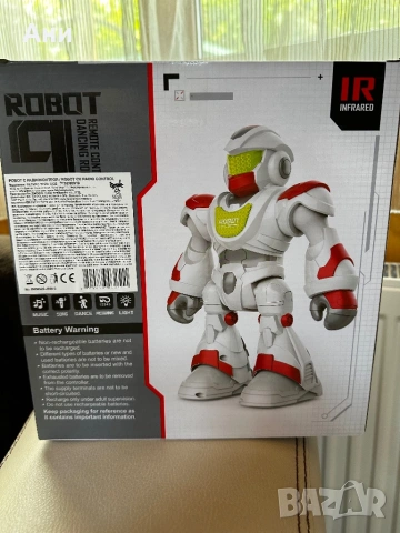 Робот Q9 I/R, снимка 3 - Електрически играчки - 54669671
