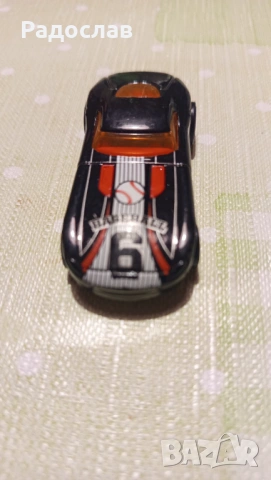 Камиончета и колички метални за колекция , снимка 3 - Коли, камиони, мотори, писти - 54240138