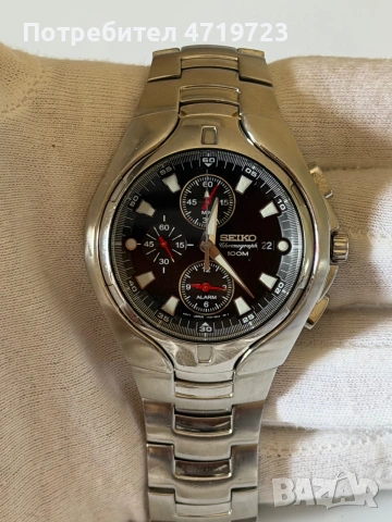 Seiko 7T62-0DW0 alarm chronograph
