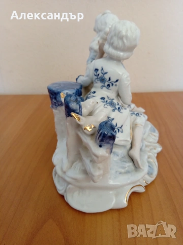 Порцеланова статуетка, снимка 7 - Статуетки - 53973800