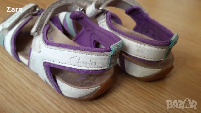 кожени сандали Clarks, 28.5ти номер, снимка 4 - Детски сандали и чехли - 55492236