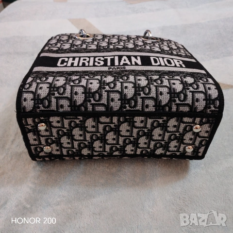 Дамска чанта CHRISTIAN DIOR, реплика. , снимка 2 - Чанти - 54989020