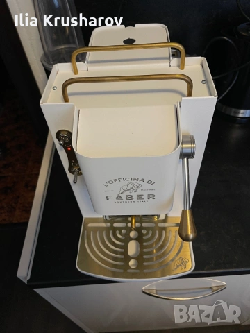 Кафемашина Faber Pro Deluxe с хартиени дози, снимка 2 - Кафемашини - 55211575