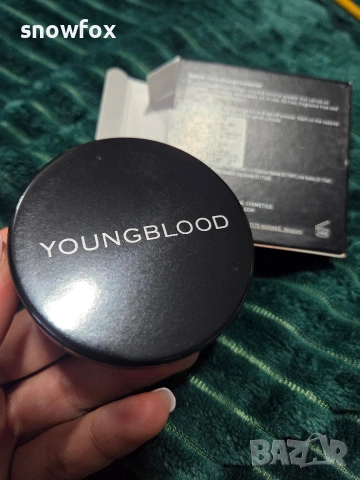 Youngblood фон дьо тен, снимка 4 - Декоративна козметика - 54272311