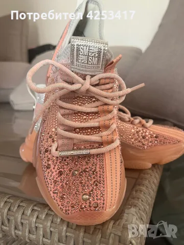 Маратонки Steve Madden, снимка 2 - Детски маратонки - 55657397