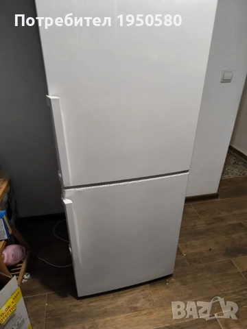 продавам хладилник с фризер, снимка 5 - Хладилници - 53963773