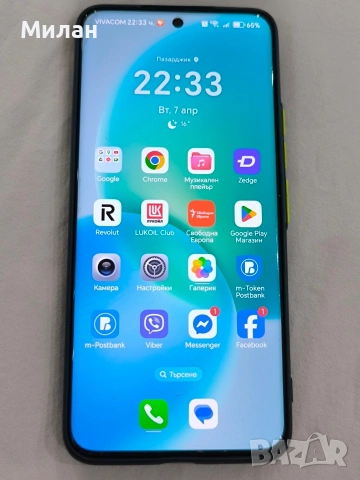 Продавам телефон Honor 90 в гаранция 