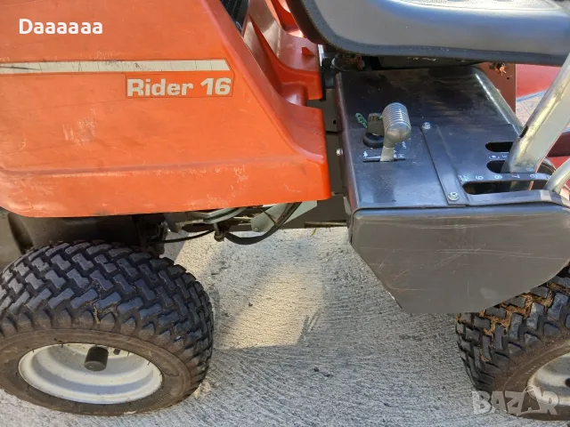 Тракторна косачка Husqvarna Rider 16, снимка 8 - Градинска техника - 55355110