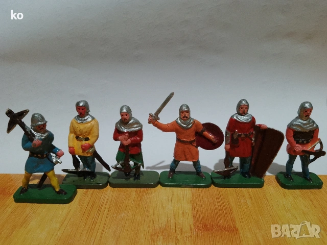 Играчки от Макдоналдс и смърфове и др, снимка 2 - Фигурки - 54000135