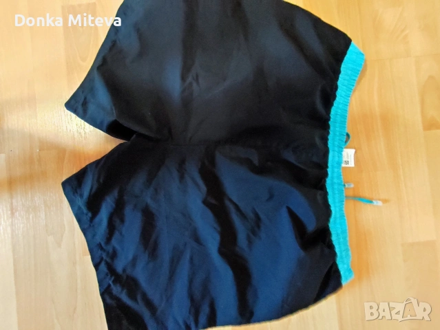 къси панталони Hugo boss номер ХL , снимка 4 - Къси панталони - 54602219