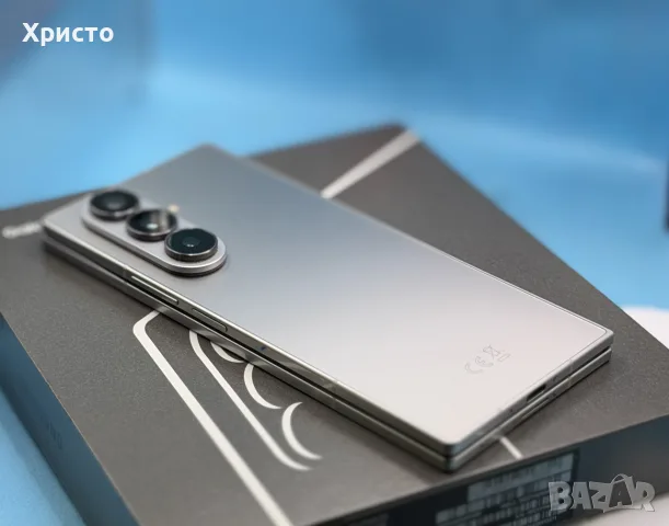 ГАРАНЦИОНЕН!!! Samsung Galaxy Z Fold7, 12GB RAM, 256GB, 5G, Silver Shadow + подарък 45W зарядно, снимка 4 - Samsung - 55469927