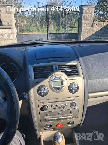 Renault Megane 1.9 131 коня 2008 година, снимка 6 - Автомобили и джипове - 54625733