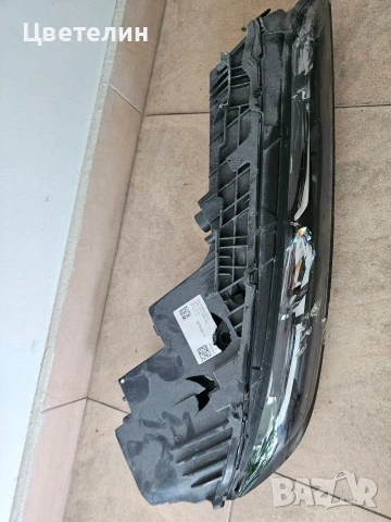 Десен фар BMW 7 G70 i7 desen far бмв 7 г70, снимка 4 - Части - 54488532