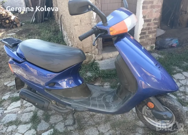 Продавам скутер Априле