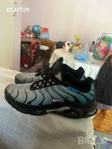 Обувки Nike air Tn, снимка 5 - Маратонки - 55268294