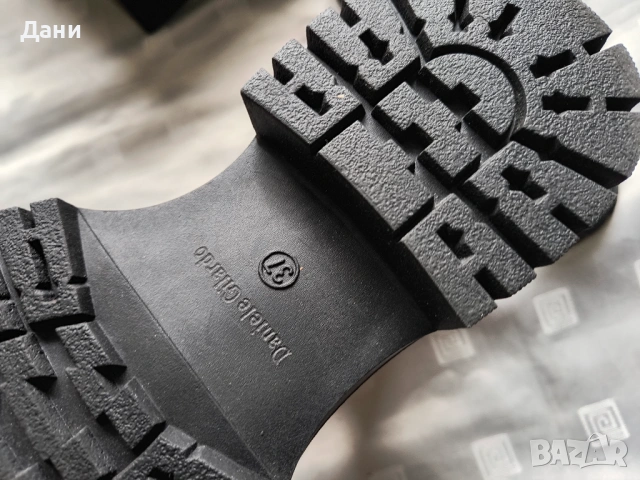 Дамски черни лачени боти , снимка 8 - Дамски боти - 53963451